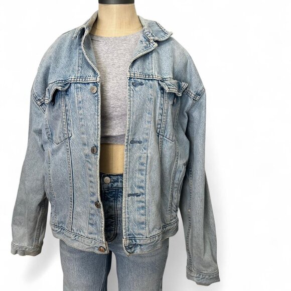 Vintage Gap Blue Denim Jacket - Picture 3 of 6
